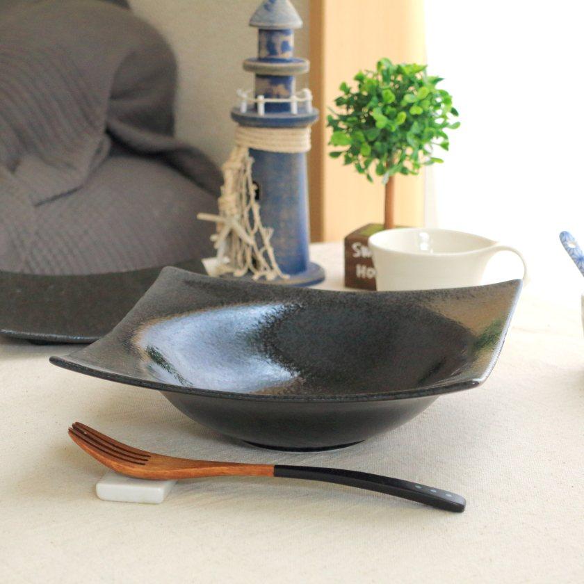 黒結晶 スクエアパスタボール 22.5cm 国産 美濃焼 パスタ皿 カレー皿