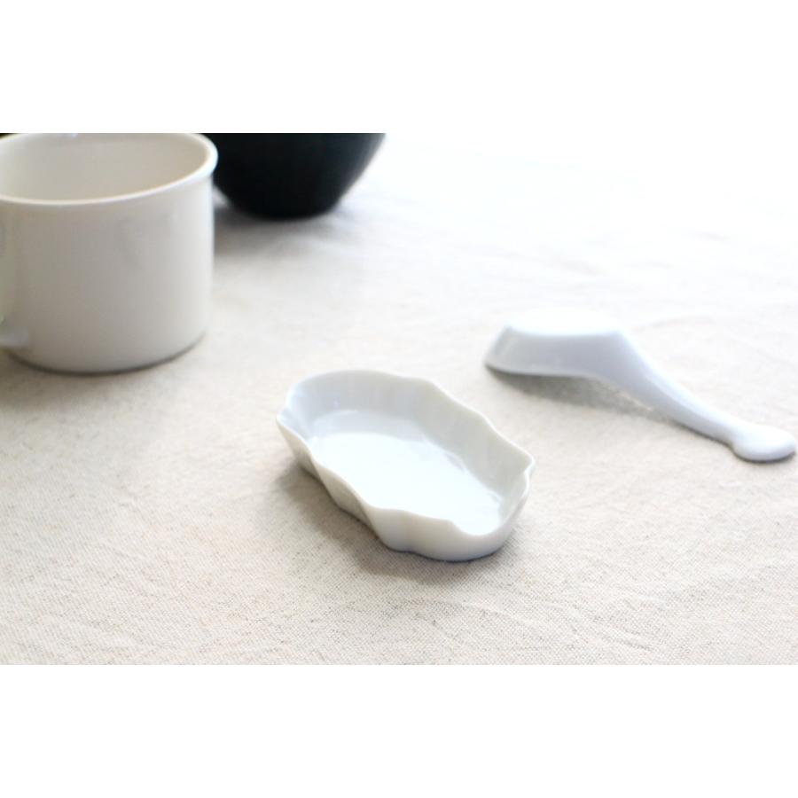 大きめの洋風レンゲ台 11.5cm 国産 美濃焼 れんげ台 蓮華台 レンゲ台