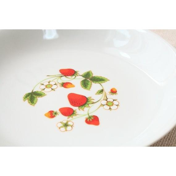 苺柄のマルチボール 国産 美濃焼 フルーツ盛り合わせに ボウル