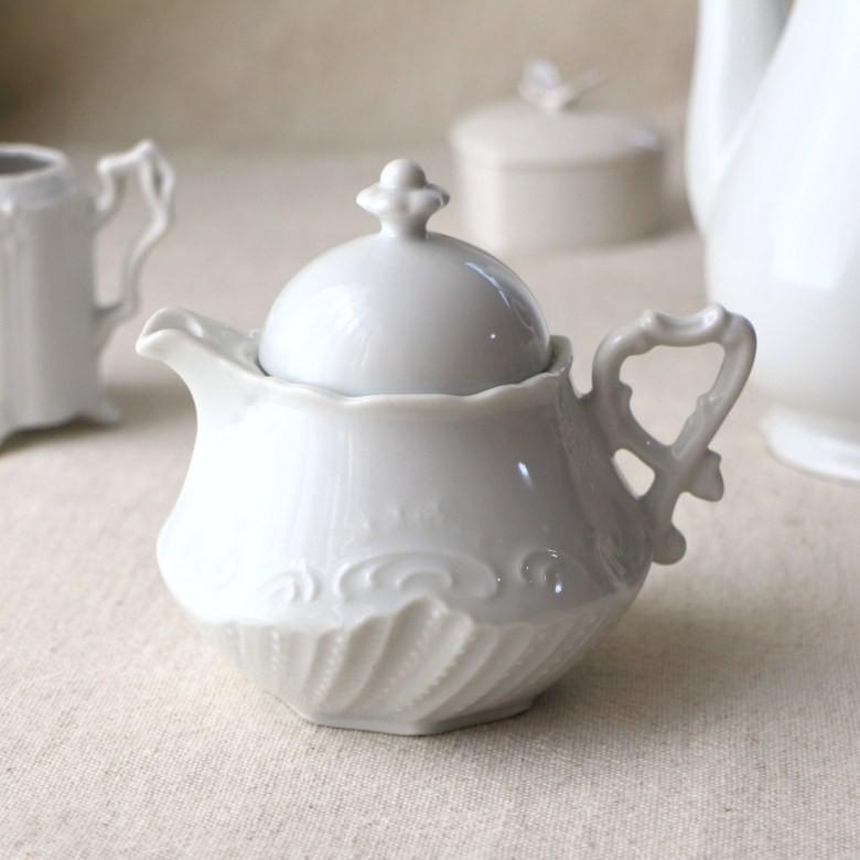 レイオン ティーポット 国産 美濃焼 お茶会のネタに 北欧 白い陶器