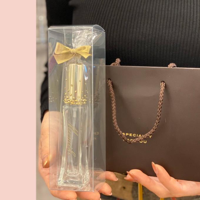 3色から選べる名入れガラス製アトマイザー 除菌スプレーを入れて使える持ち運びにおしゃれなアトマイザー 0928 ギフトサロンセリジエ 通販 Yahoo ショッピング