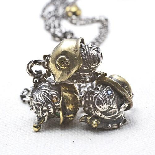 服/ファッション Peanuts&Co.Bull Captain Pendant ピーナッツカンパニー (Peanuts&Co.) Bull Necklace CAPTAIN