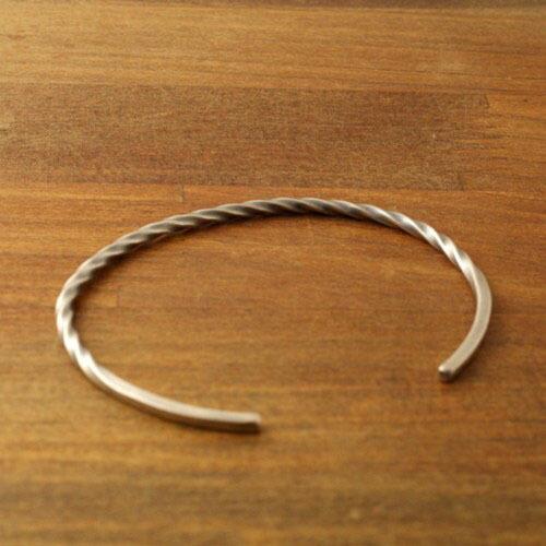 アティース（Atease） Atease TWIST BRACELET / SILVER : CG-STORE