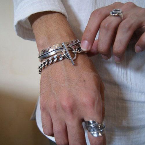Atease LARGE CHAIN BRACELET ERIKA KARATA MODEL