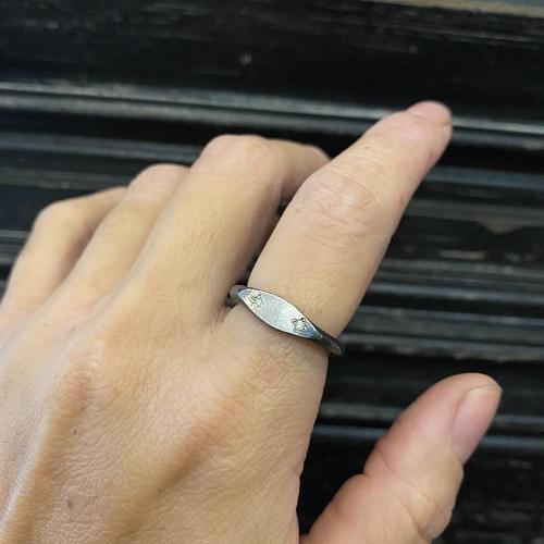 Rusty Thought Signet Ring Diamond : CG-STORE - 通販 - Yahoo