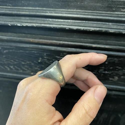 Rusty Thought（ラスティーソート） Rusty Thought Signet Coin Ring