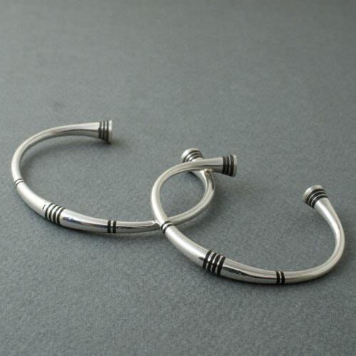 トゥアレグ バングル シルバー コンビネーション ブレスレット tuareg TUAREG SILVER JEWELRY LINE ROUND END BRACELET : CG-STORE - 通販