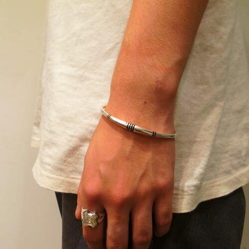 TUAREG SILVER JEWELRY LINE ROUND END BRACELET : CG-STORE - 通販