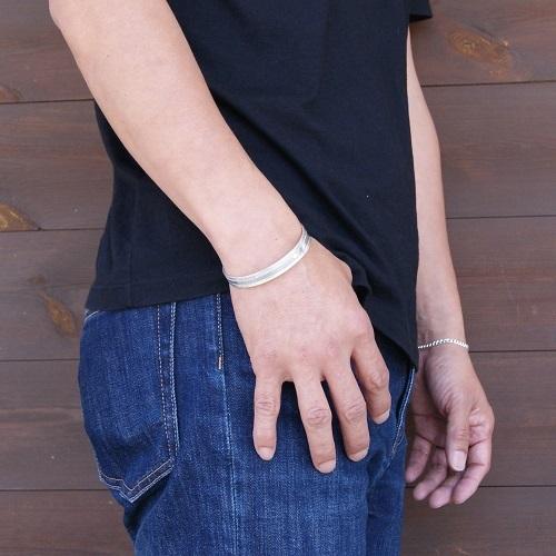 TUAREG SILVER TAPERED BRACELET : CG-STORE - 通販 - Yahoo!ショッピング