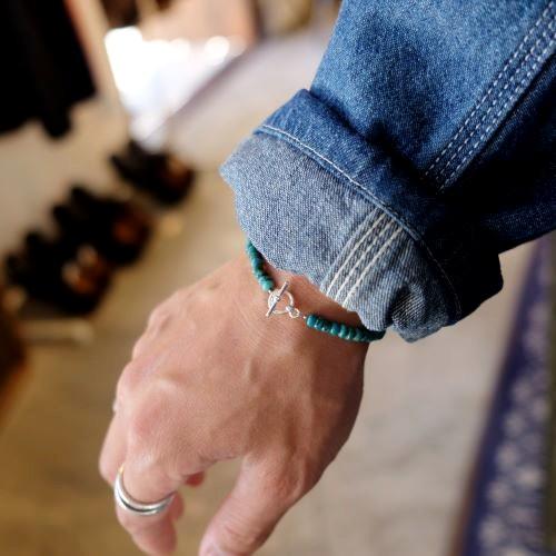 スノーマン向井康二さん着用モデル MINI TURQUOISE BEADS BRACELET2の画像