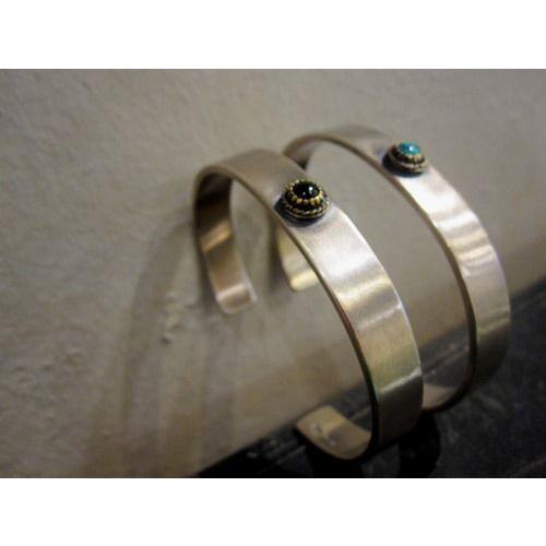 アティース（Atease） Atease NABAJO STYLE TURQUOISE/ ONYX BRACELET