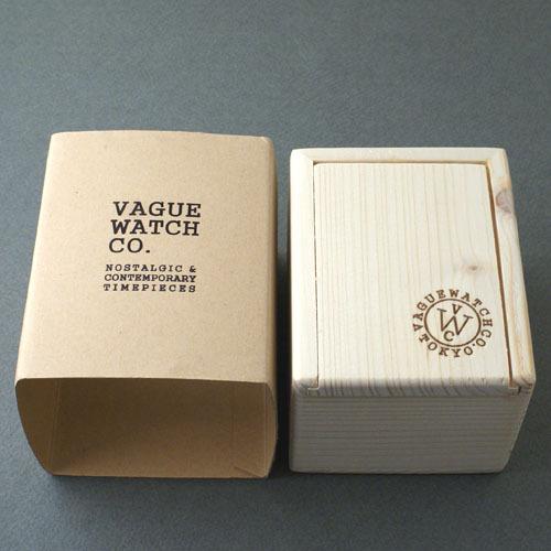 VAGUE WATCH Co. Coussin Early CG CUSTOM 蛇腹ブレスゴールド・ケースシルバーの画像