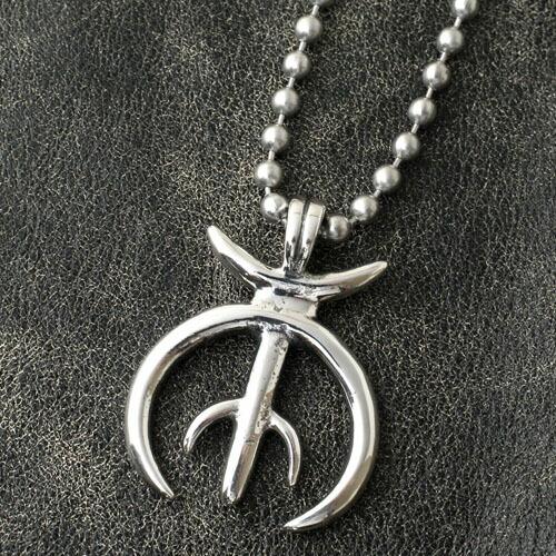 アクセサリー CODY SANDERSON C1-03-007 4RoundWireCuff CODY SANDERSON C1-03-007 4RoundWireCuff