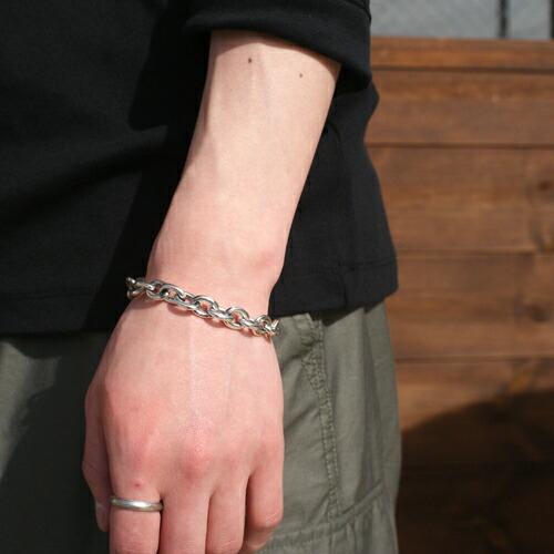 2*t様 モリーヴブレスレットシェイクハンド 美 品‼️ モリーヴ mollive AZUKI CHAIN T-BAR BRACELET M YUMEKIさん着用