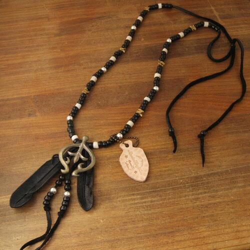 Rooster King&Co. ネックレス Rooster King &Co Rooster King & Co. Naja Black Feather&Beads