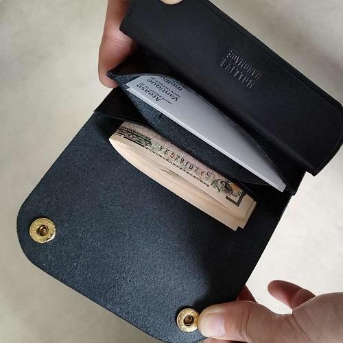 モリーヴ mollive HeavyOZ SHORT TRUCKER WALLET CROCODILE 1. : CG