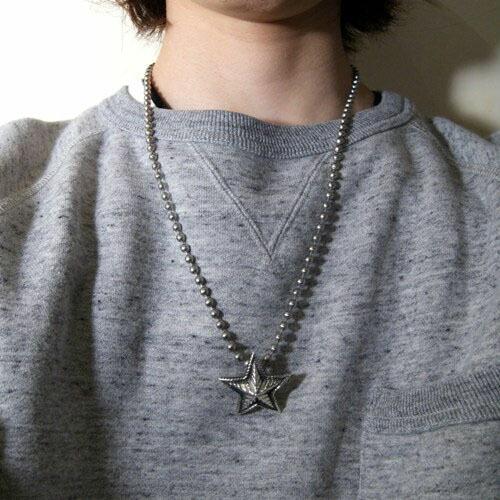 CODY SANDERSON 星型ネックレス CODY SANDERSON Cody Sanderson SMALL STAR PENDANT : CG-STORE