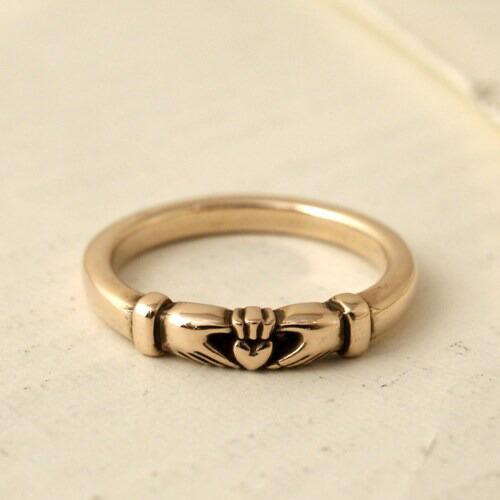 LINK RING SMALL　佐藤健さん着用 美品 送料込み‼️ Vantique CLADDAGH RING-GOLD 佐藤健さん着用 : CG-STORE - 通販