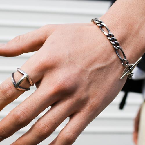 【新品同然】Vantique/ヴァンティークナイトリング/シルバー925/19号 Vantique（ヴァンティーク） Vantique KNIGHT RING ARMOR : CG-STORE