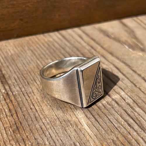 Vantique SIGNET RING VERSE ANTIQUE BLOG NEWS
