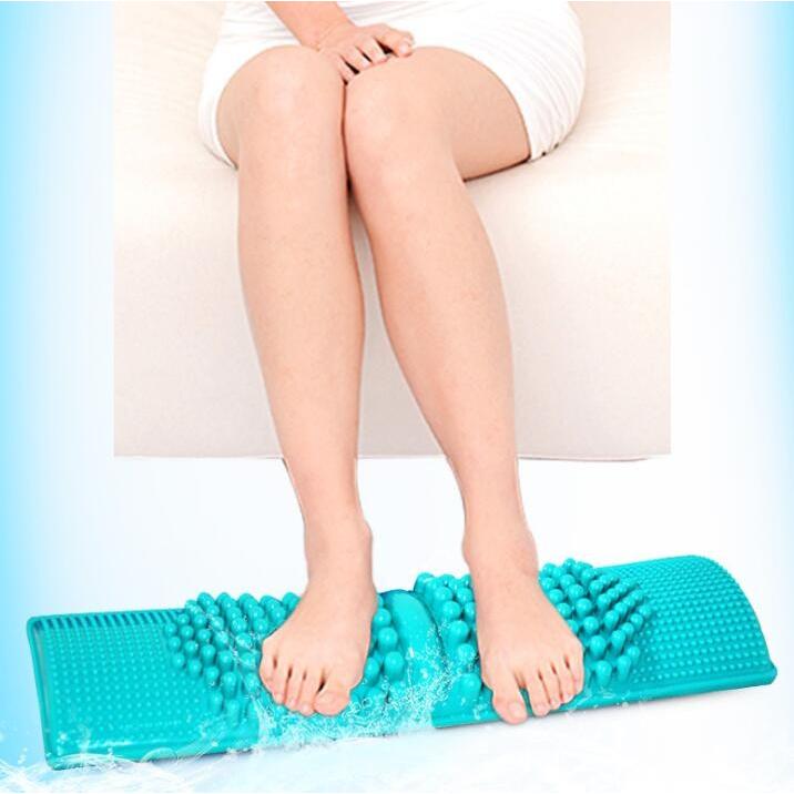 Kck 簡単に健康維持 Bigサイズ 足つぼマッサージ 足 踏み 足裏 刺激 血行促進2枚セット Kck Cgc 通販 Yahoo ショッピング