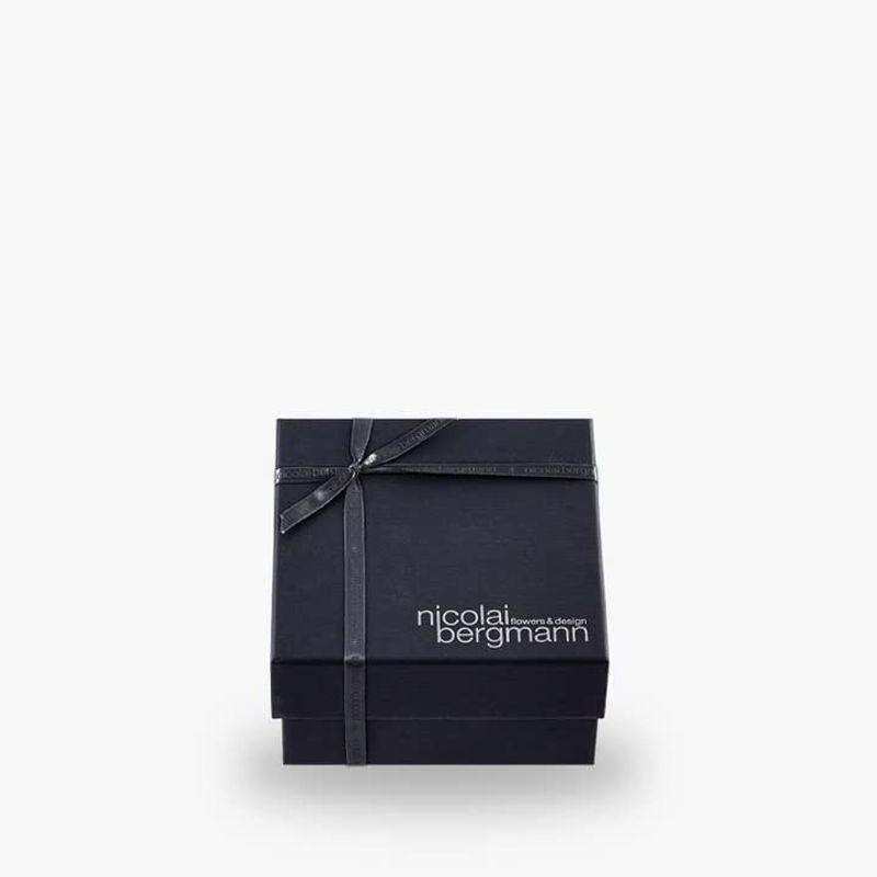 Nicolai Bergmann ニコライバーグマン プリザーブド フラワー ボックス COSMOPOLITAN コスモポリタン バラ カー Nicolai Bergmann ニコライバーグマン プリザーブド フラワー ボックス COSMOPOLITAN コスモポリタン バラ カー