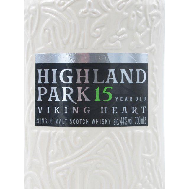 ハイランドパーク 15年 セラミックボトル レザーバッグ付き 正規品 44度 700ml｜chagatapark｜02