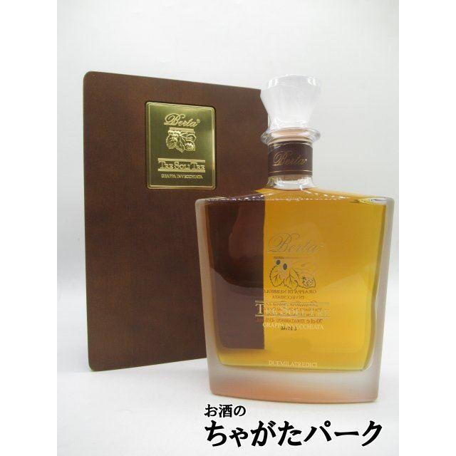 ベルタ トレ ソーリ (バローロ) グラッパ 木箱付き 43度 700ml □入荷 