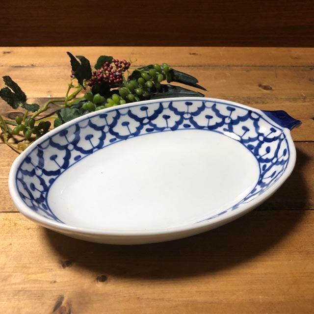 マンゴー 20cm 】 お皿 青白陶器 青白食器 パイナップル柄 陶器 小鉢