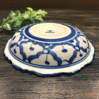【花型ギザギザ皿 13cm】 花型　お皿 青白食器 盛り皿 陶器　深皿 タイ料理 アジアン料理 タイ雑貨 |  | 04