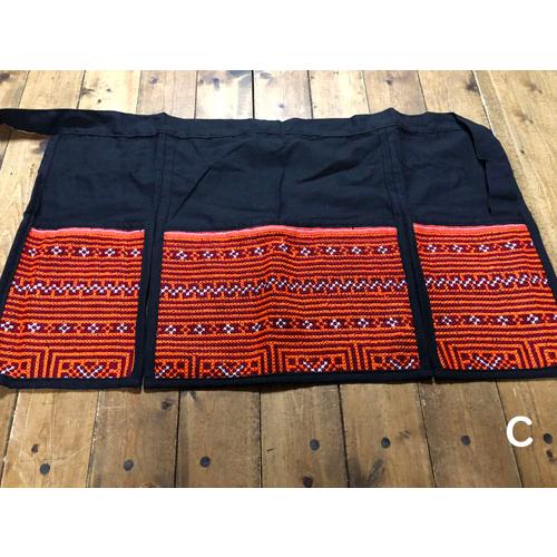 カフェエプロン　モン族刺（オレンジ系）　タイ雑貨　タイ料理　エプロン　モン族　民族衣装 |  | 03