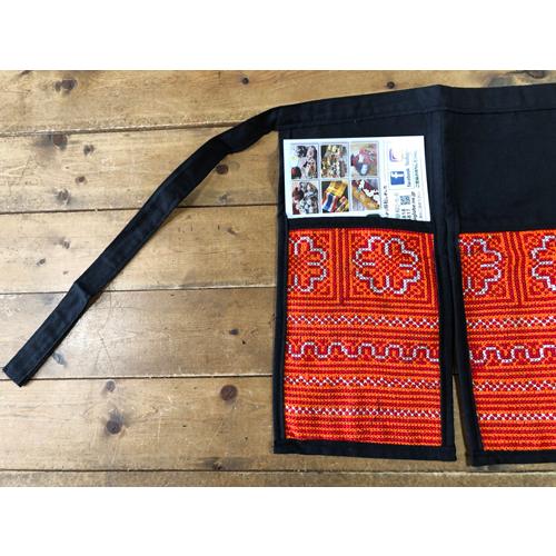 カフェエプロン　モン族刺（オレンジ系）　タイ雑貨　タイ料理　エプロン　モン族　民族衣装 |  | 13