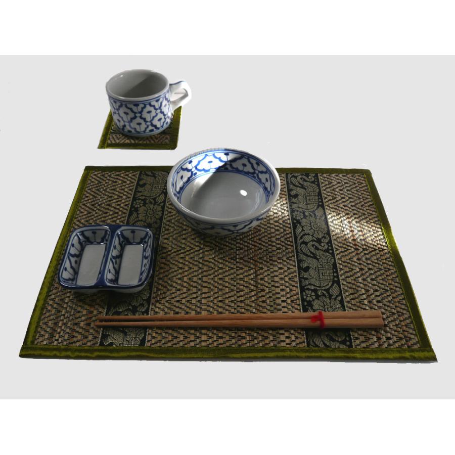 ランチョンマット【緑】象 6枚組 コースター付[1セット]タイ雑貨　タイ料理　テーブルウェア　ランチョンマット　象　井草 |  | 06