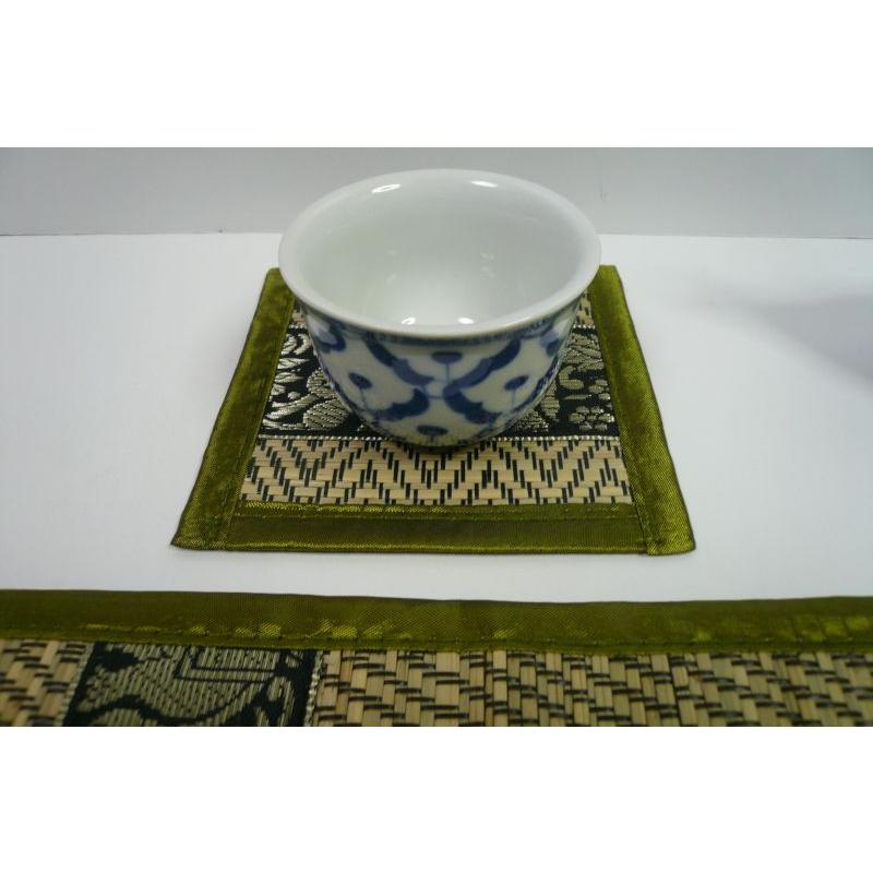 ランチョンマット【緑】象 6枚組 コースター付[1セット]タイ雑貨　タイ料理　テーブルウェア　ランチョンマット　象　井草 |  | 05