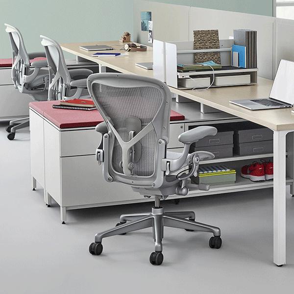 Herman Miller アーロンチェア リマスタード Bサイズ ミネラル Herman Miller アーロンチェア リマスタード Bサイズ ミネラル