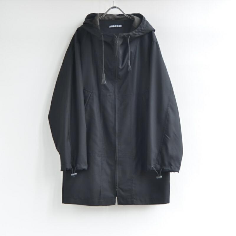 maxima-black