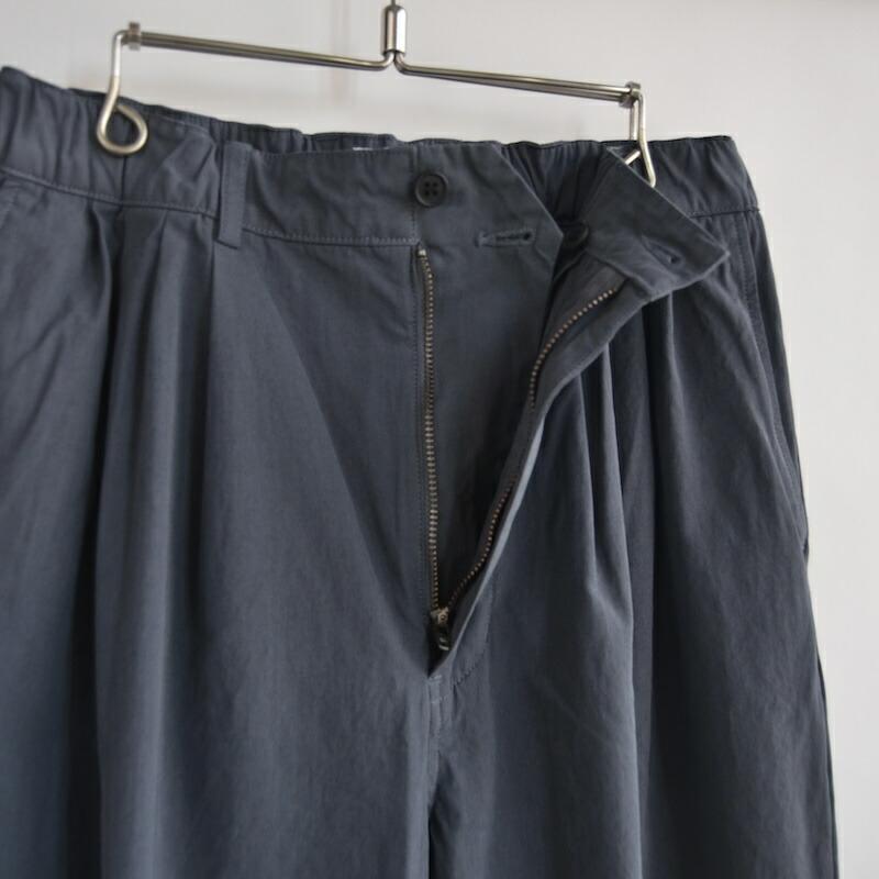 STILL BY HAND(スティルバイハンド) Garment-dye 4tuck pants｜chamber｜09