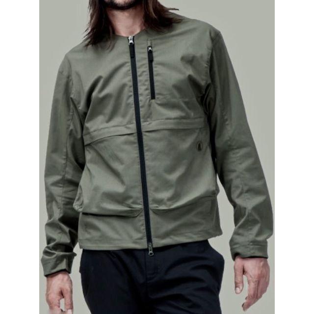 tilak（ティラック） POUTNIK ポートニック BLADE JACKET CREW-NECK