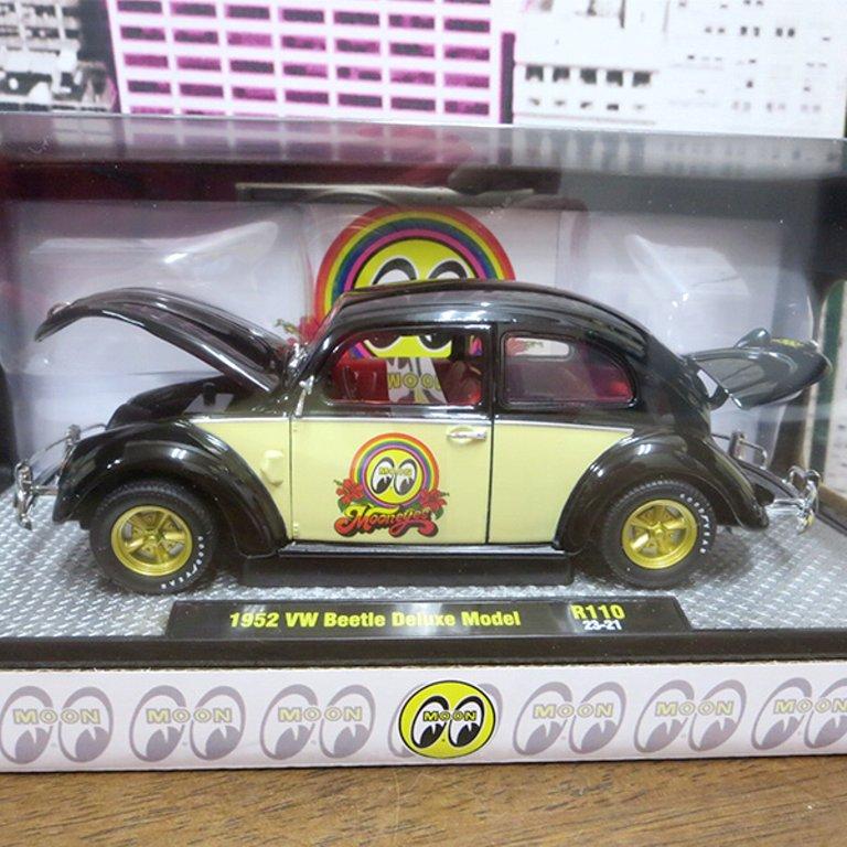 ムーンアイズ ミニカー M2 MACHINES 1:24 MOONEYES 1952 VOLKSWAGEN