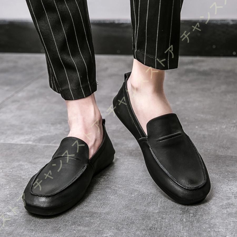 21春の新作 ビジネスシューズ モカシン レトロ風 スリッポン ローファー メンズ ドライビングシューズ レトロ風 スリッポン ローファー メンズ ドライビングシューズ 紳士靴 白 黒 大きいサイズ 軽量 防滑 カジュアルシューズ 転靴 シューズ