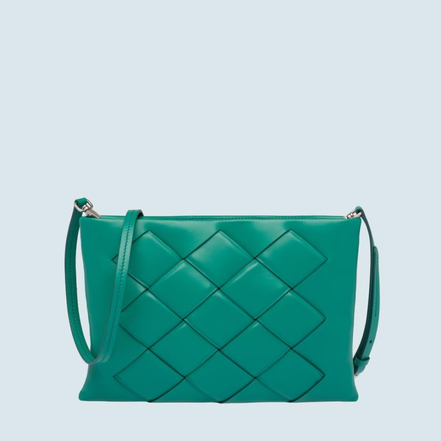 数量限定 ミュウミュウ Miu Miu バッグ バック クラッチバッグ ショルダーバッグ エメラルドグリーン シルバー 編み込み レザー 21春夏新色 Www Yalaphone Com