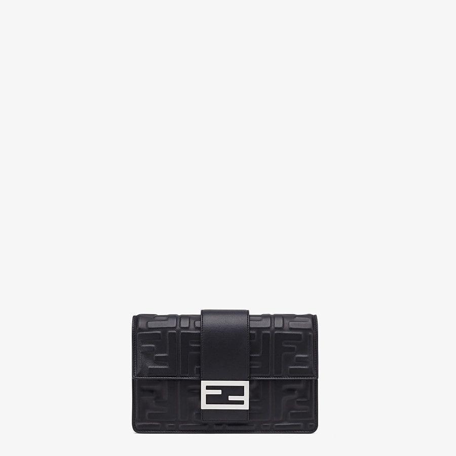 フェンディ FENDI バッグ バック ショルダーバッグ ブラウン ブルー ファブリック シルバー レザー ロゴ