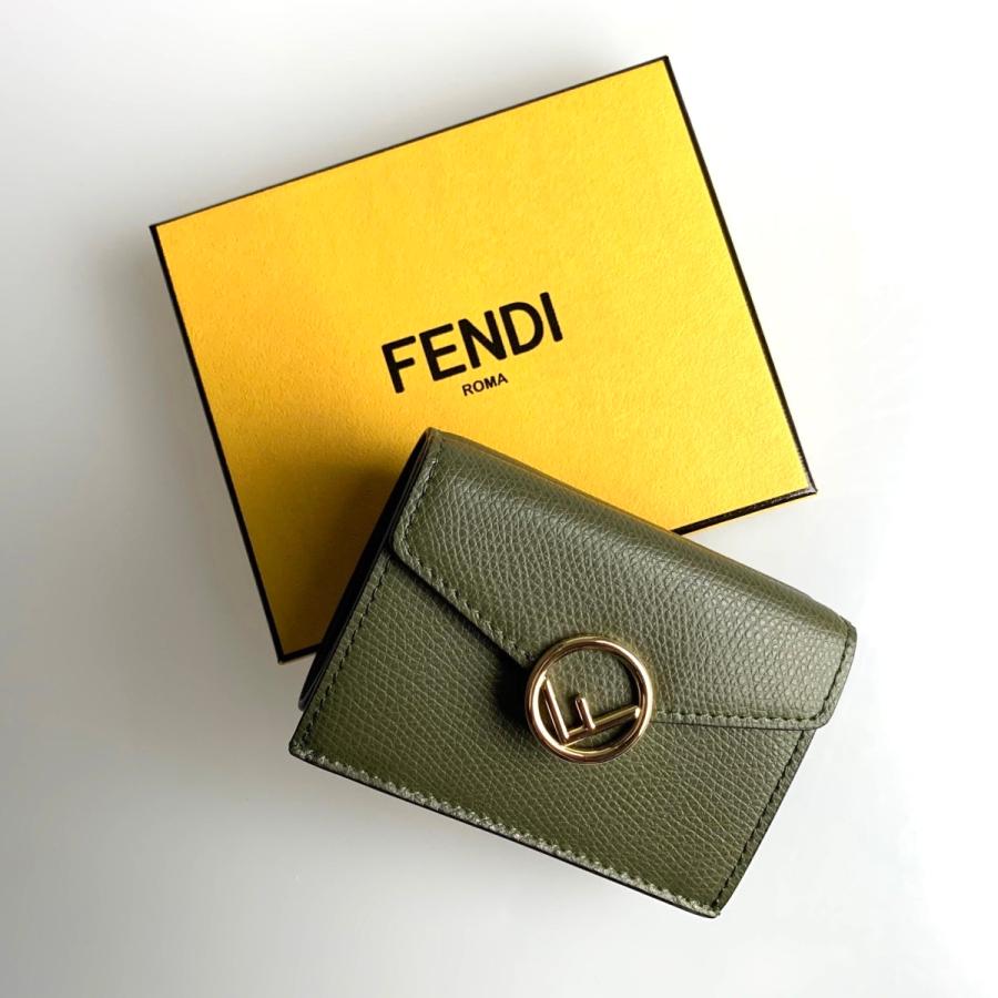 フェンディ FENDI 財布 小財布 三つ折り 3つ折り グリーン ゴールド カーフレザー :8M0395A18BF14QCFENDI8M0395A18BF14QC:CHANELIST - 通販 - Yahoo!ショッピング フェンディ FENDI 財布 小財布 三つ折り 3つ折り グリーン ゴールド カーフレザー :8M0395A18BF14QCFENDI8M0395A18BF14QC:CHANELIST - 通販 - Yahoo!ショッピング