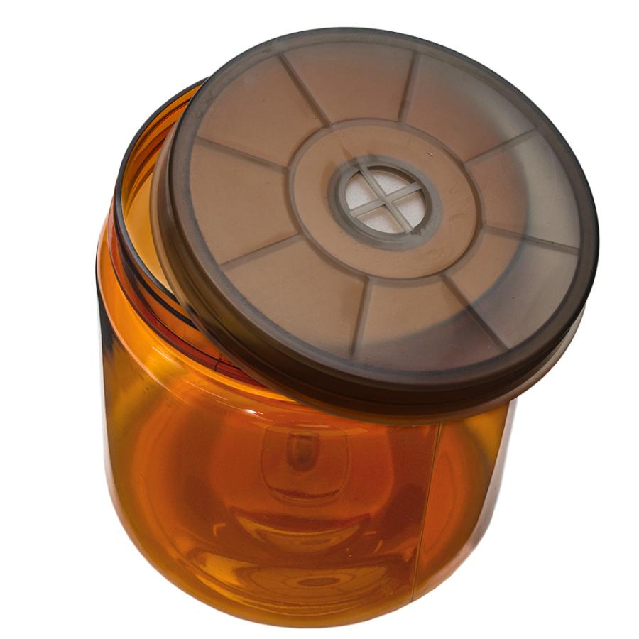 遮光クリアボトル 1400ml（直径12．0×13．5cm）穴あき