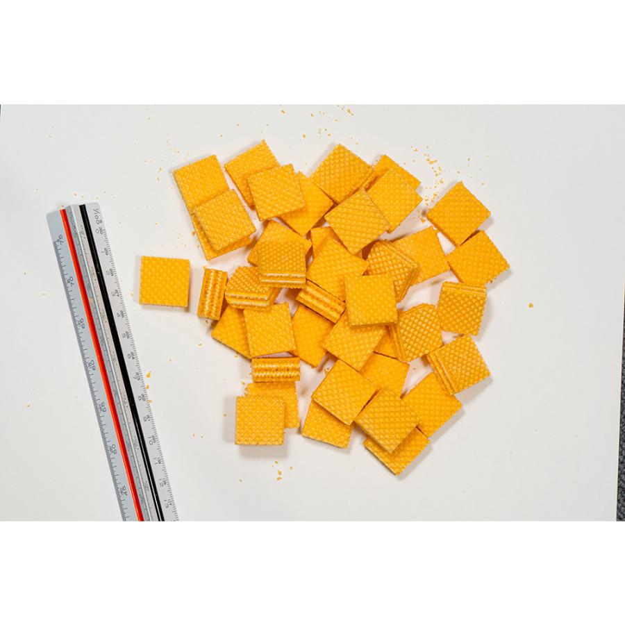 スドー もぐもぐウエハース にんじん 24個入 うさぎ ハムスター