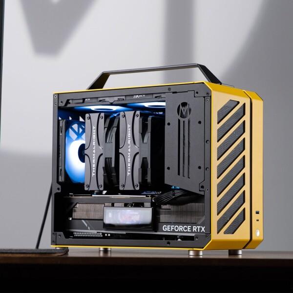 Mechanic Master（メカニックマスター） C28 ケース｜17.9L超コンパクト 携帯ハンドル付 MATX対応 240水_1