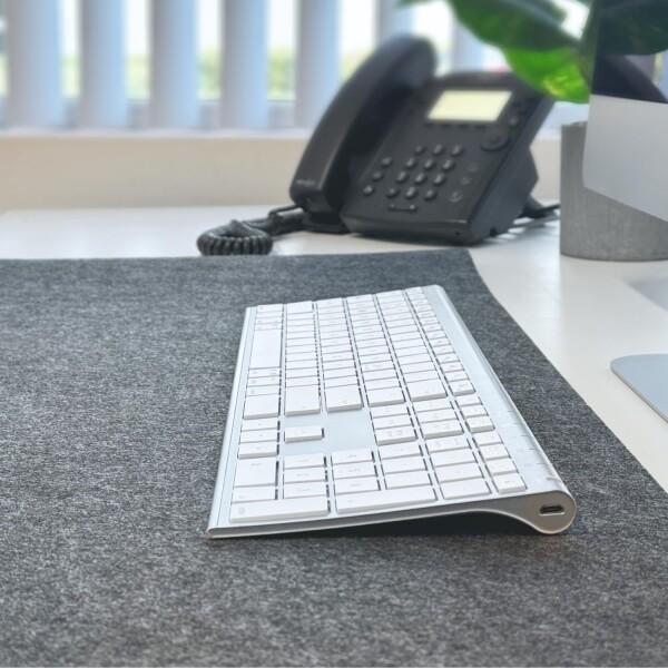 Macally ワイヤレス Bluetooth キーボード Mac対応 Keyboard Wireless Mac/iOS/PC/Android 最大三つのBluetoothデバイ_1