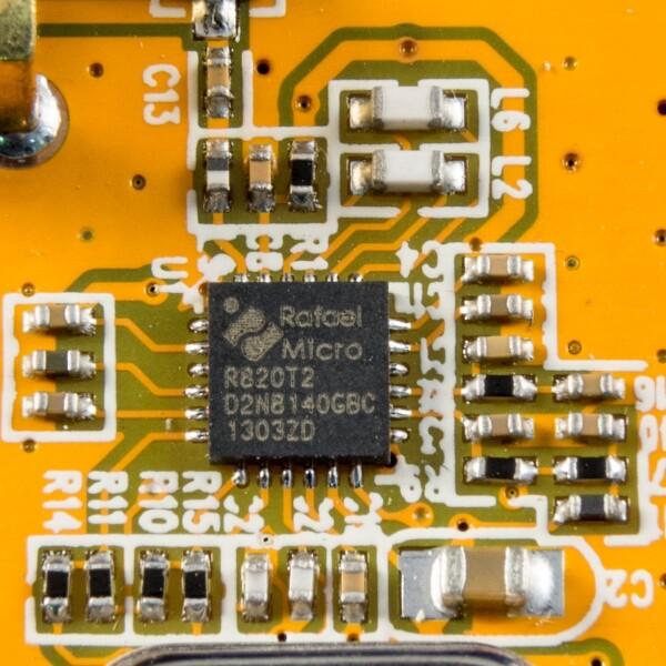Nooelec NESDR Mini 2 USB RTL-SDRおよびADS-Bレシーバセット、RTL2832UおよびR820T2チューナ、MCX入力。_8