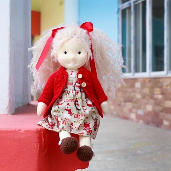 BlissfulPixie Waldorf Doll 手作り人形 - Gabriella 12" 柔らかい 女の子 かわいい ぬいぐるみ 子供た_4