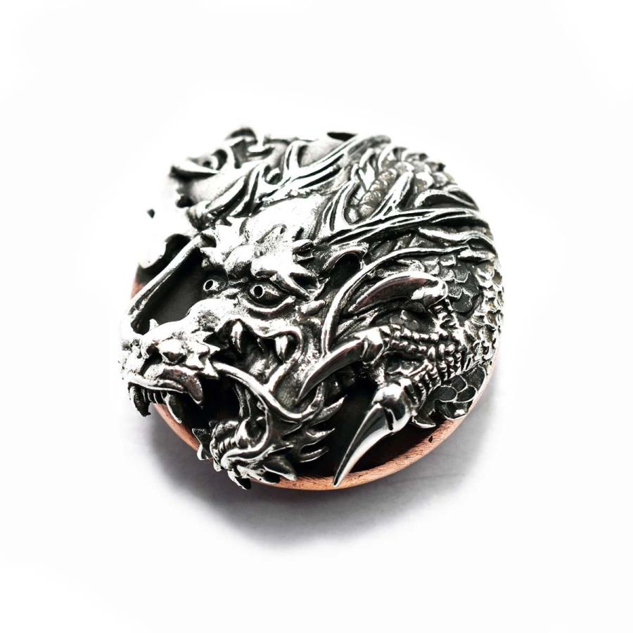 金色の彫刻模様龍ボタンコンチョブレスレットK18 PT900